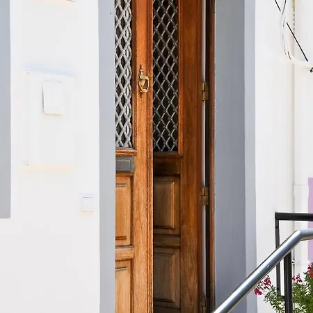 Lovelystay - Casa Salto - Charming Townhouse With Large Terrace Tavira